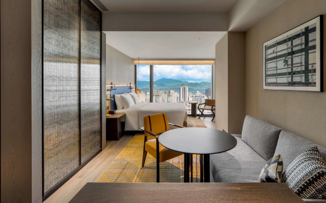 Hotel Resonance Taipei, Tapestry Collection by Hilton