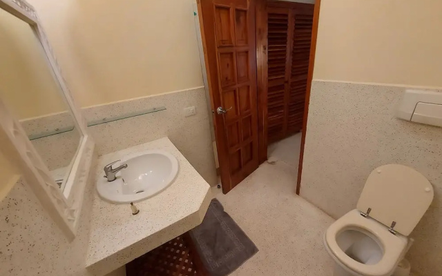 Tembo Court Apartment