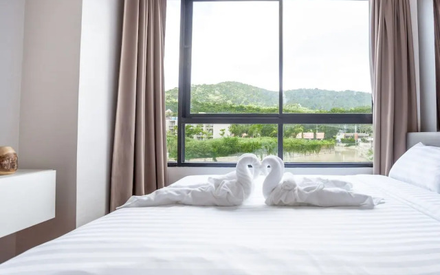 The Lago Naiharn Phuket By Sala Estate