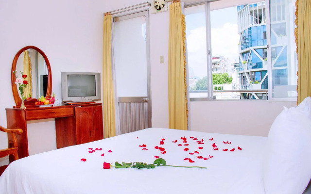Aurora Nha Trang Hotel