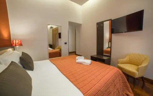 Chiaia 32 Suite