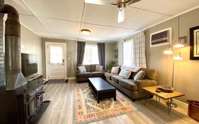650 W. 10th St Loveland