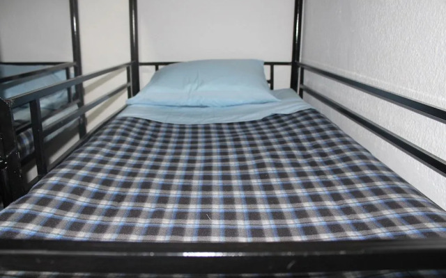 Hostal Betania - Hostel