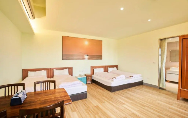First Shanhai Hotel