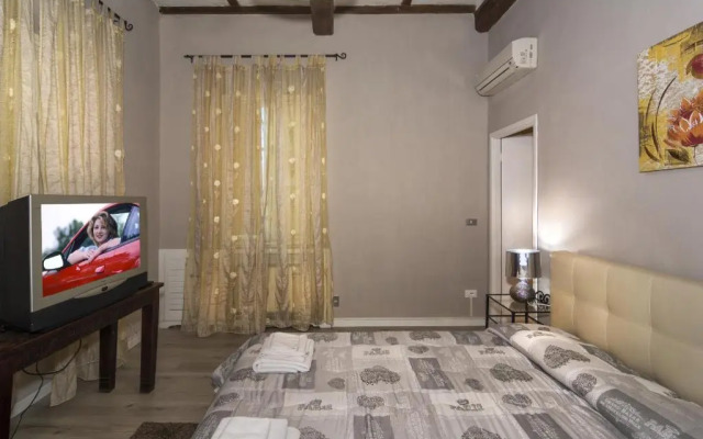 Tuscan Sun Holiday Apartments