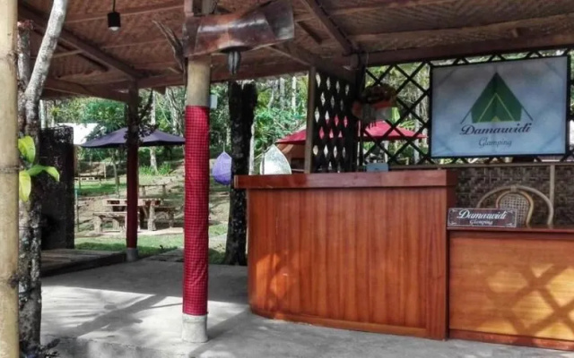 Damarwidi Glamping - Campsite