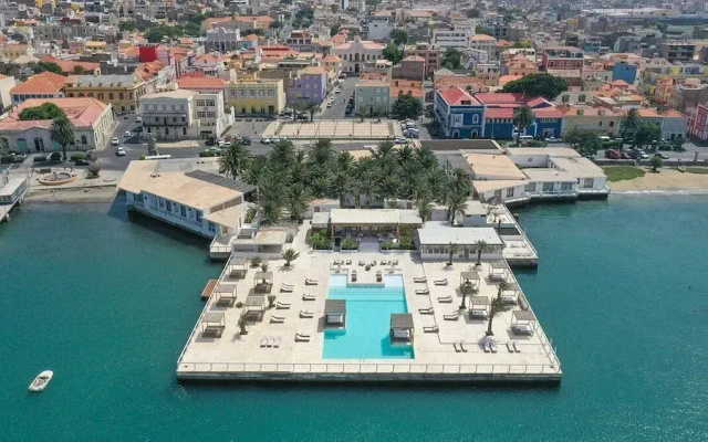 Mansa Marina Hotel