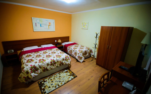 Hotel Valparaiso
