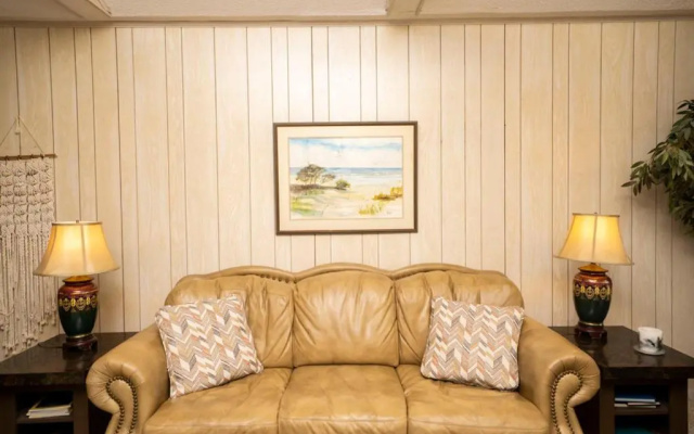 Shorebird by Oak Island Accommodations