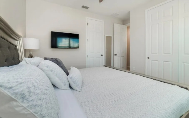 1712 Caribbean View Terrace