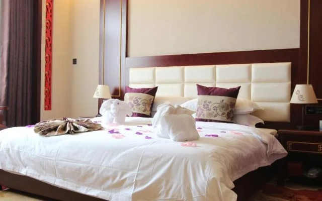 Dunhuang Hua Xia International Hotel