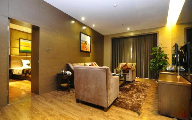 Kun Ming Shengshi Qianhe Hotel