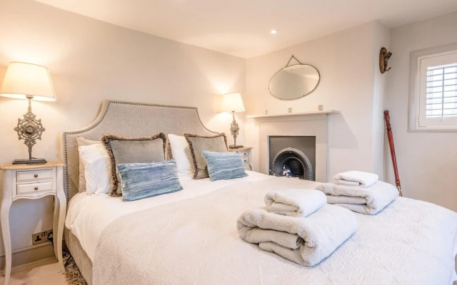 1 Alde Lane, Aldeburgh