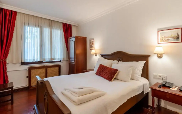Şebnem Hotel