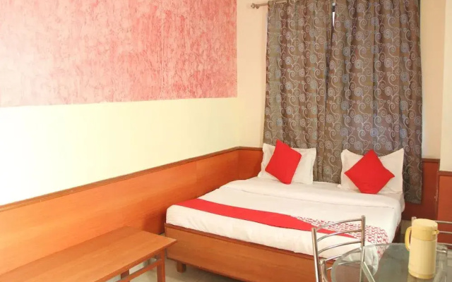 OYO 14067 Hotel Suryamani