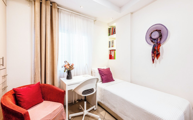 King Full Kitchen-WD10min centre