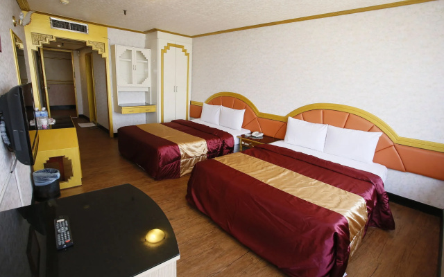 Lan Yin Hotel