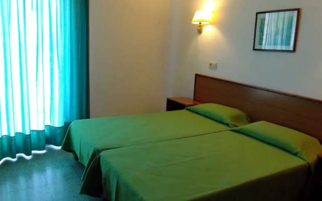 Hotel GHT Simeón