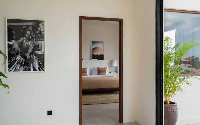 Rumah Tiha - Launch Promo Luxury 6BR Villa in Pererenan Canggu