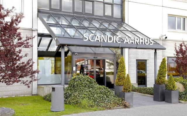 Отель Scandic Aarhus Vest вид на фасад