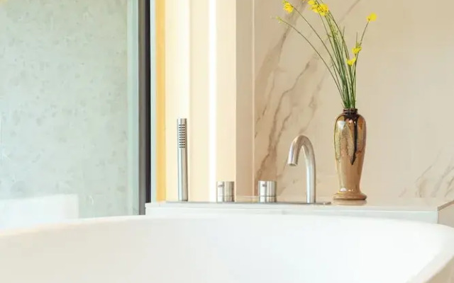 LA FORESTALE Luxury Ecolodge