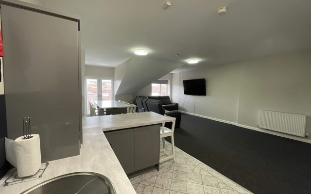 Mays Apartments