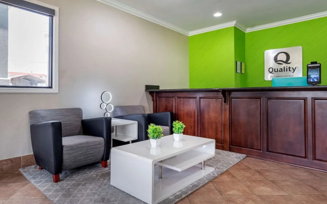 Econo Lodge Inn & Suites Demopolis