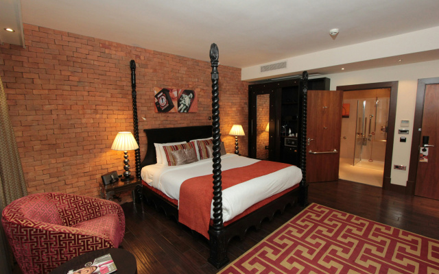 Hotel Indigo London Tower Hill by IHG