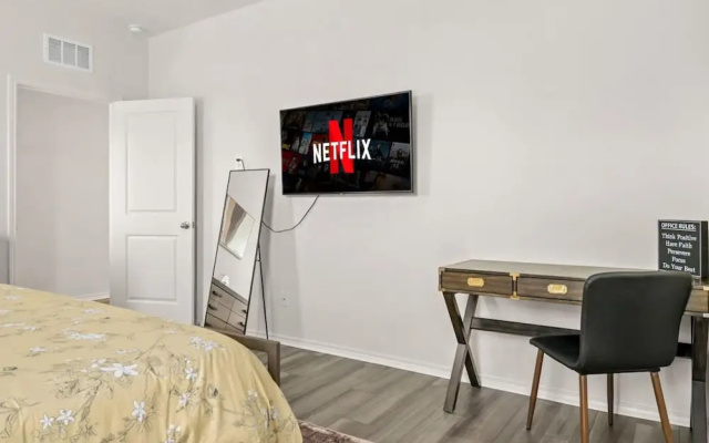 Modern 3BR Home in San Antonio
