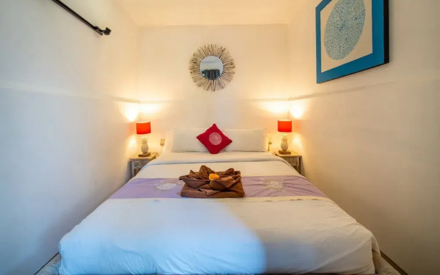 Serene 4br Seminyak Villa with Tropical