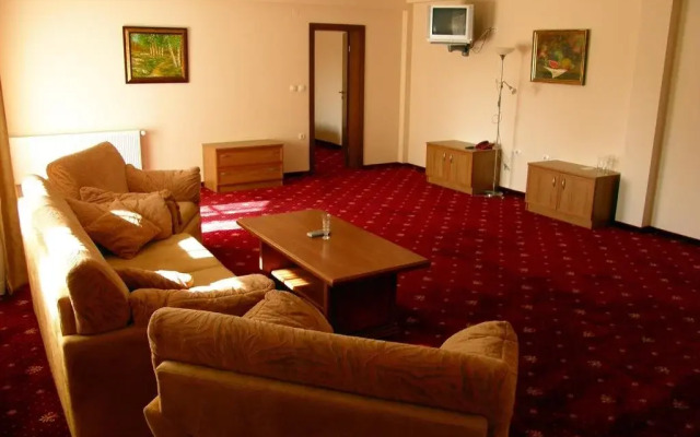 Hotel Center