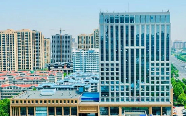 Montriche International Hotel