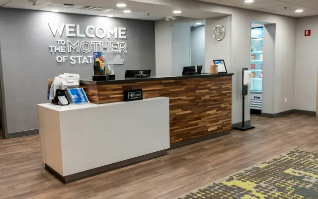 Hampton Inn & Suites Leesburg