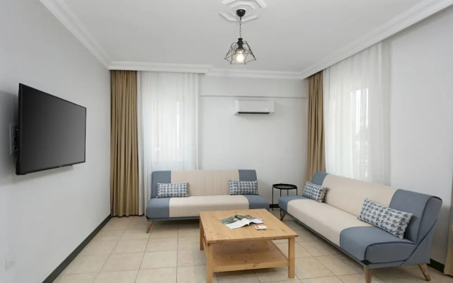 Отель Marvida Happy Suites