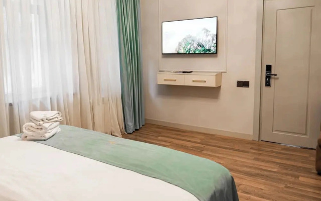 Cardinal Boutique Hotel