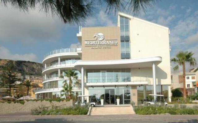 Mediterraneo Palace Hotel Амантея вид на фасад