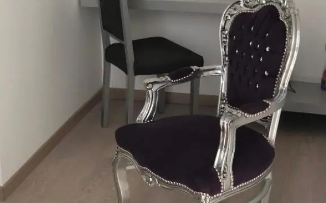 Joe Luxury House