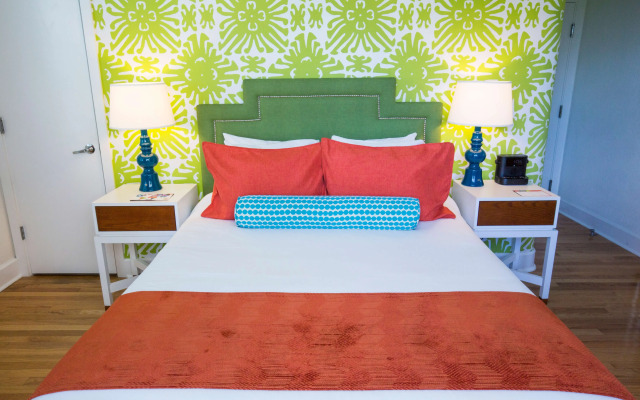 Отель Circa 39 Miami Beach by IHG