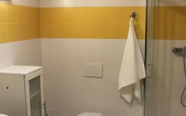 Apartament nad jeziorem Sukiel z własną plażą