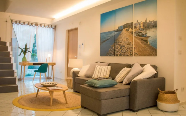 TD Villa Ponente Luxury Villa with Sea View Pool