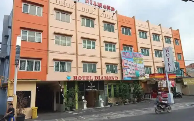 OYO 90118 Hotel Diamond Syariah