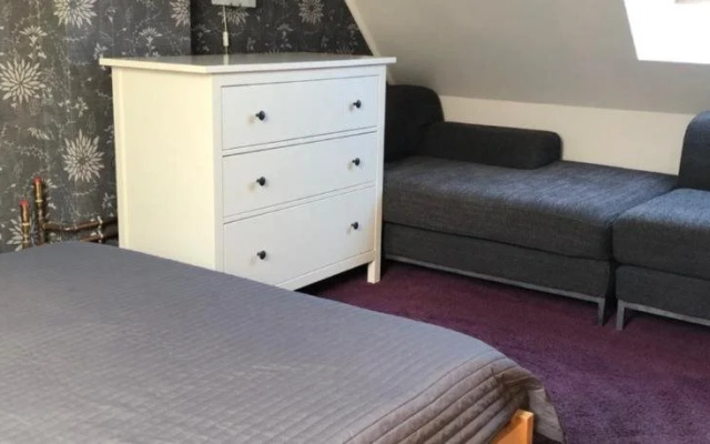 Hullam Apartman