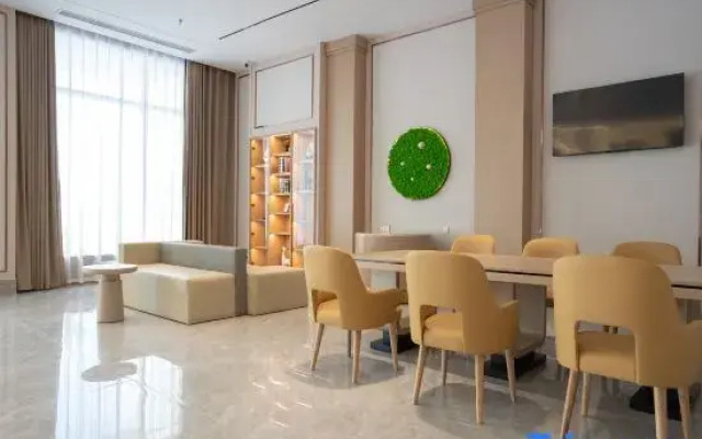 Vienna 3 Best Hotel (Huangshi Railway Station Xialu District Government)