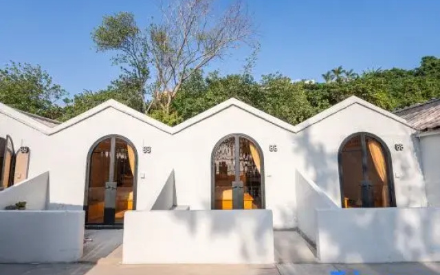 Weizhou Island Exclamation Number Seaside Homestay (Dipshui Danping)