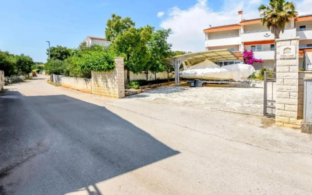 Apartments Aurel Suites