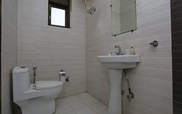 Diamond Stays By OYO Rooms