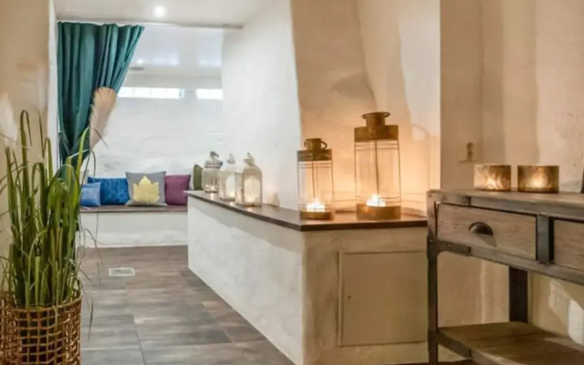 Attractive Vacation Home With Free-breakfast