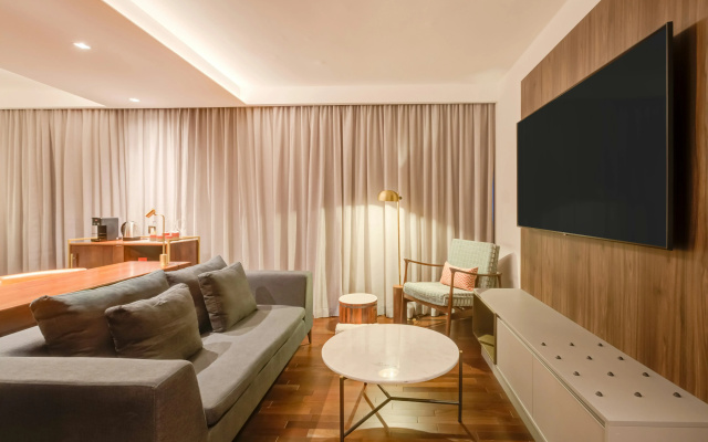 Qoya Hotel Sao Paulo Curio Collection By Hilton