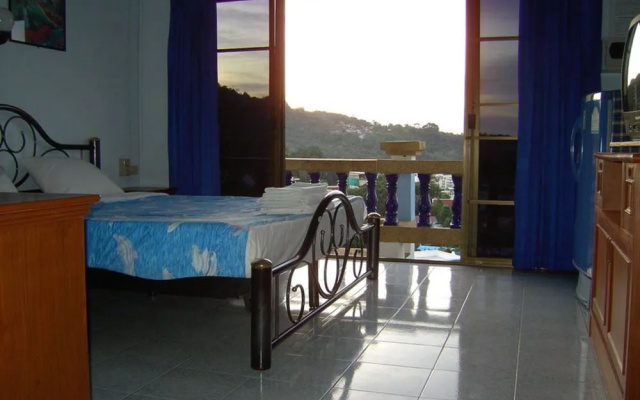 On hill Residence Patong Phuket