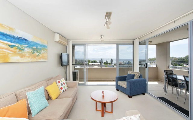 Bayview Apartments, Unit 12/42 Stockton Street
